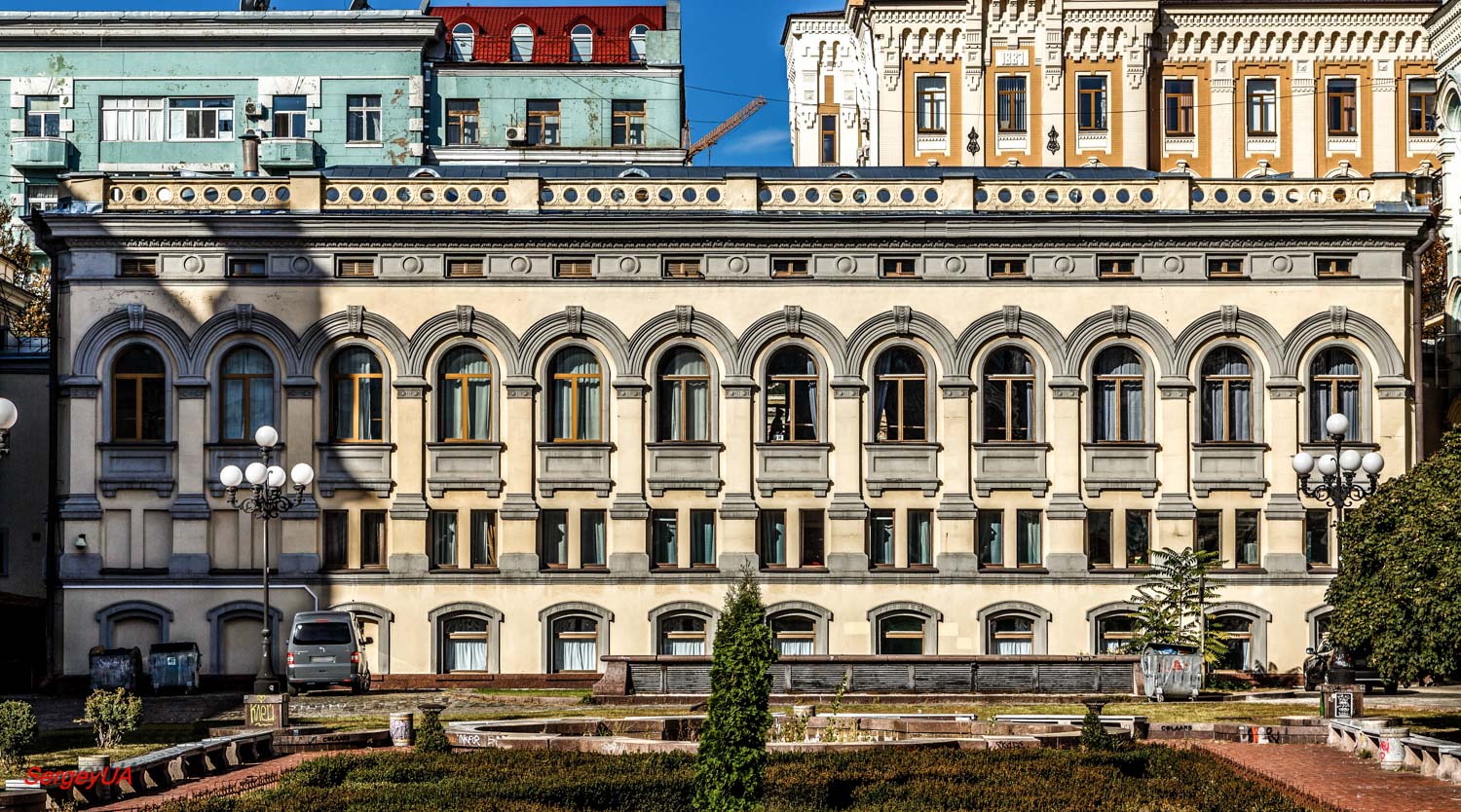 Киев, Улица Николая Лысенко, 7