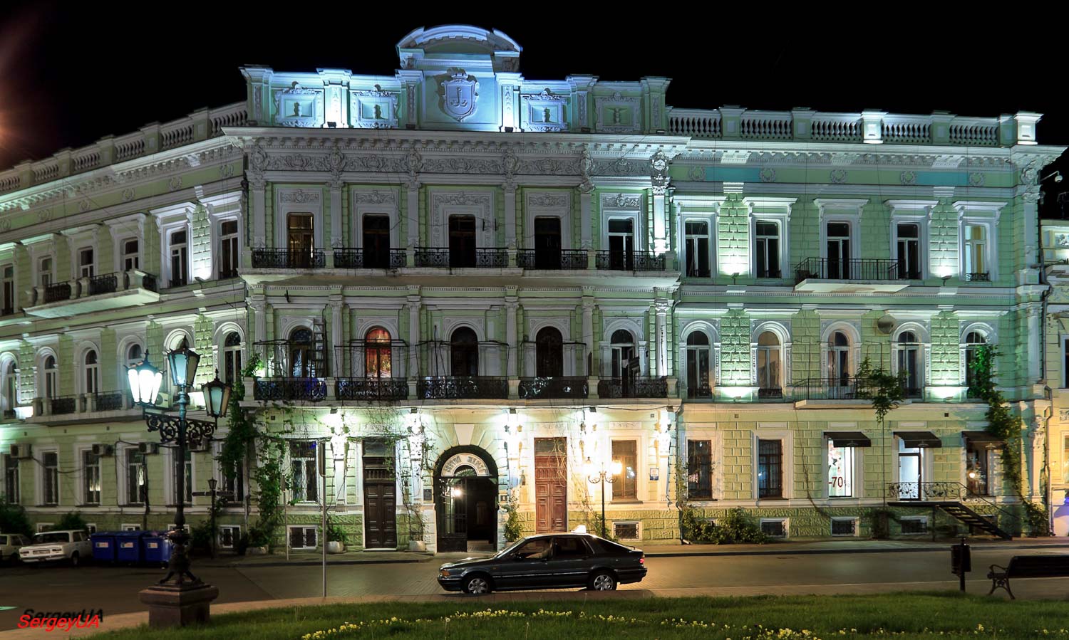 Odesa, Катерининська площа, 6