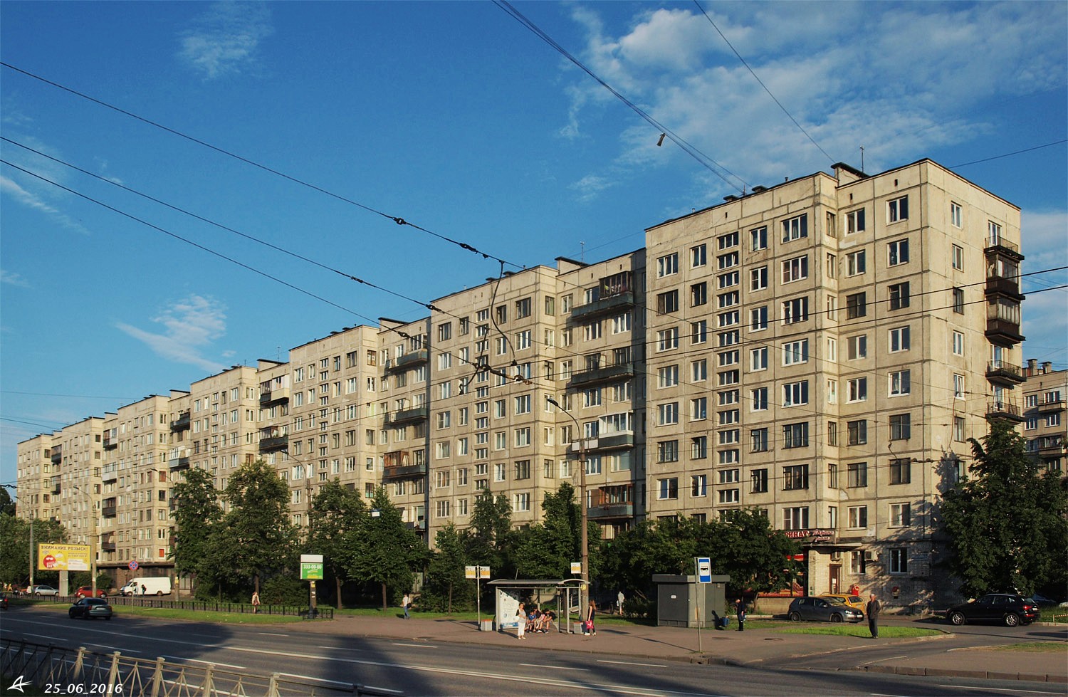 Санкт-Петербург, Шоссе Революции, 37 корп. 1