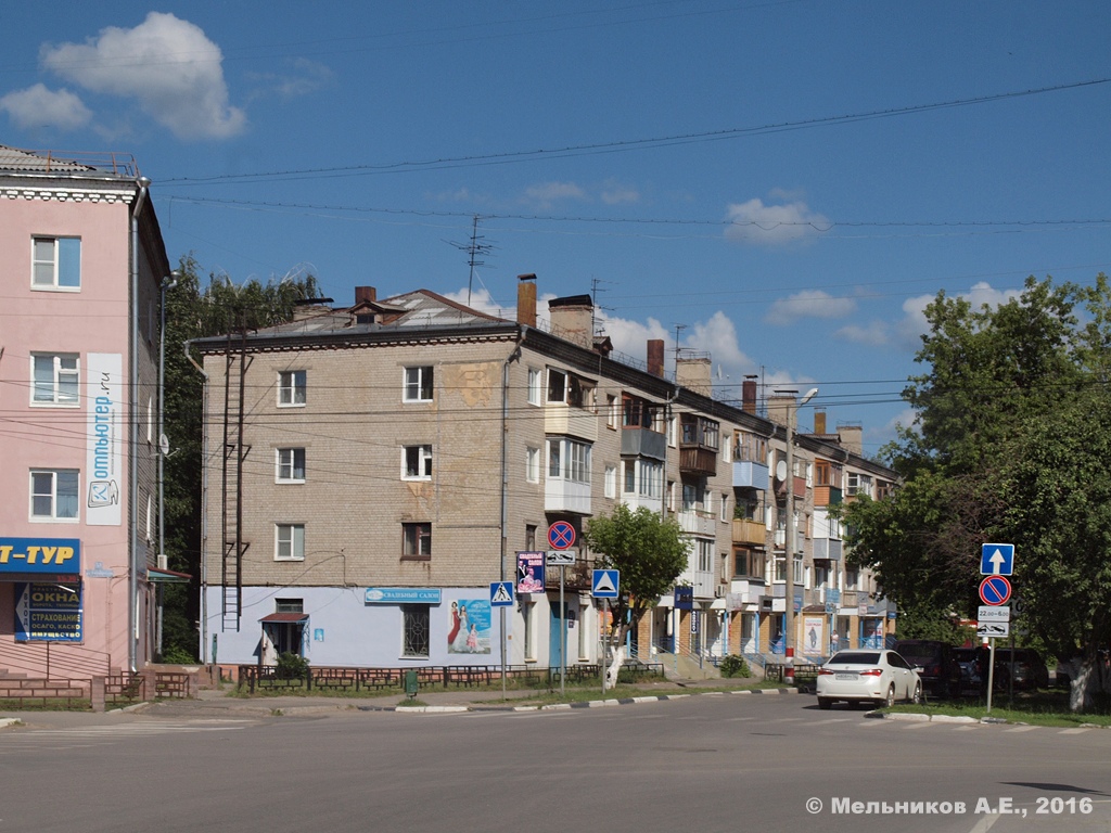 Бор, Октябрьская улица, 55
