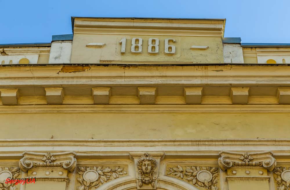 Харьков, Переулок Короленко, 18 / Улица Короленко, 8
