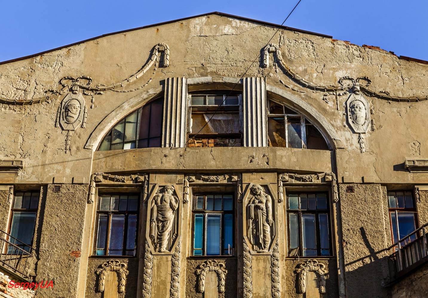 Харьков, Театральный переулок, 5