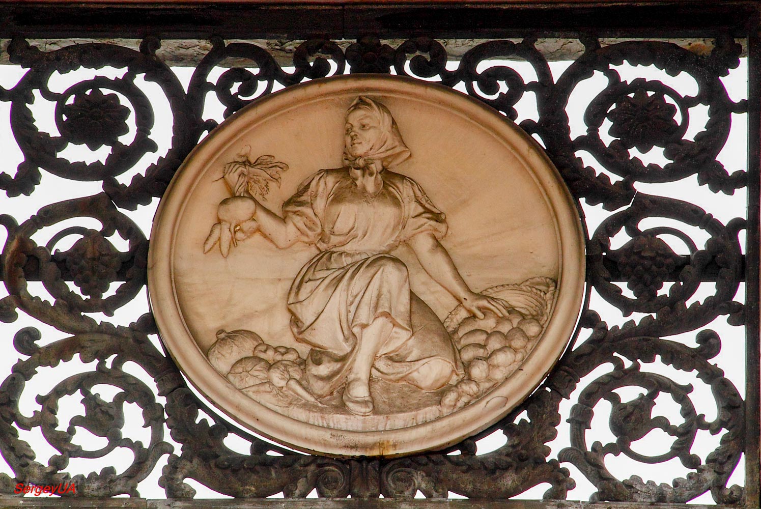 Киев, Проспект Академика Глушкова, 1 корп. 8