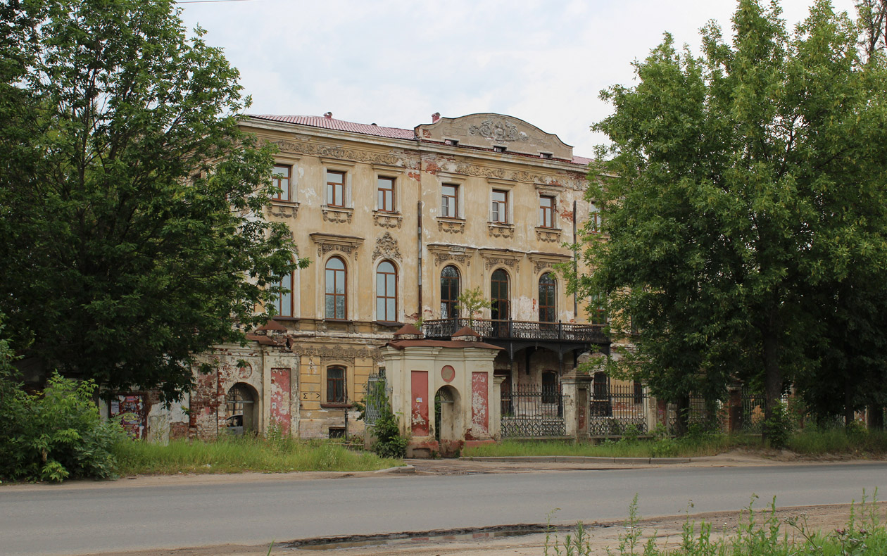 Иваново, Рабфаковская улица, 6