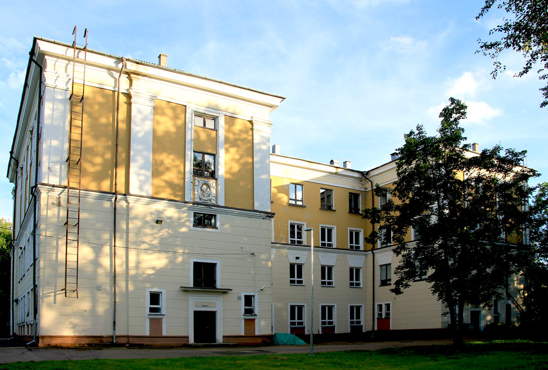 Кохтла-Ярве, Järveküla tee, 39