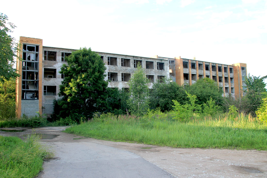 Кохтла-Ярве, Järveküla tee, 40