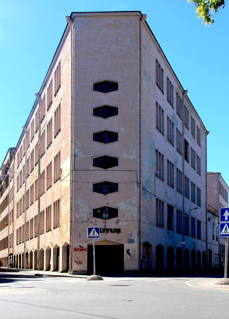 Tallinn, Kotzebue, 1 / Põhja puiestee, 7