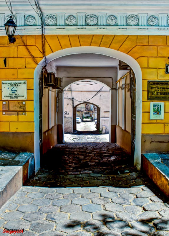 Одесса, Пушкінська вулиця, 13