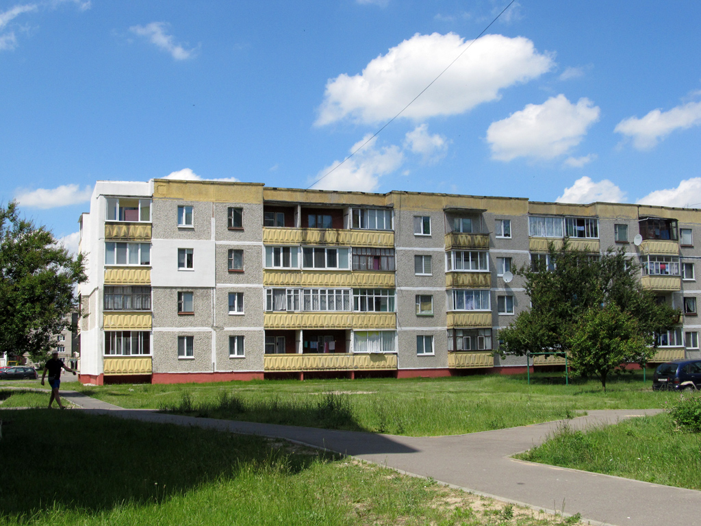 Жабинка, Молодёжная улица, 8