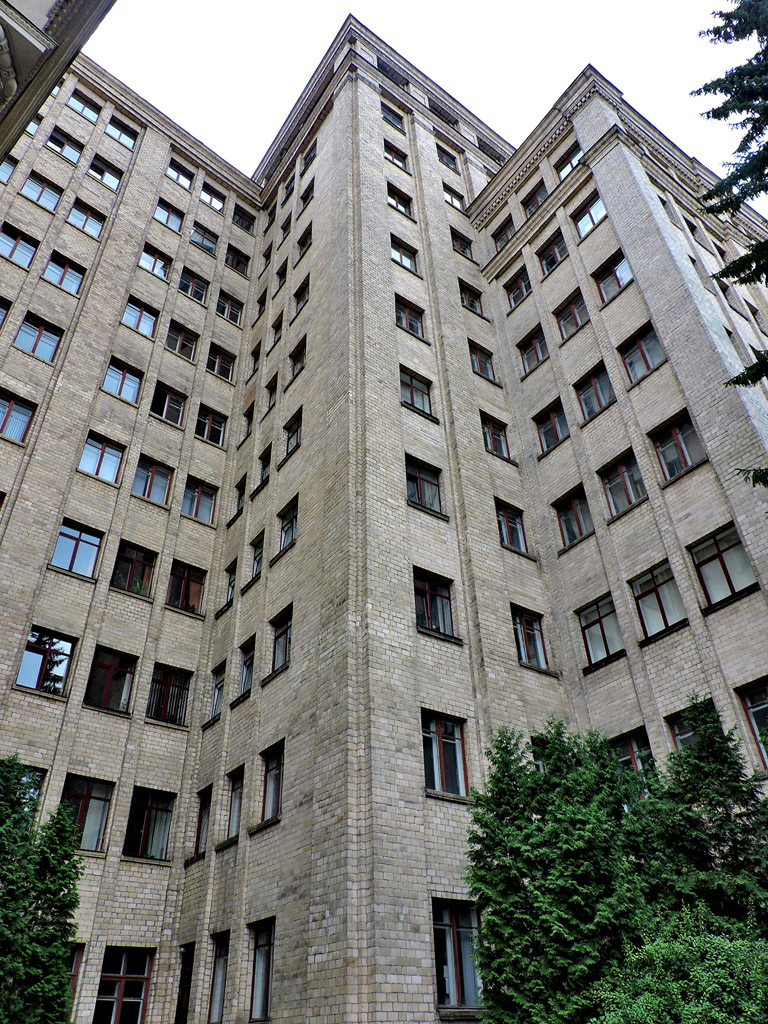 Charków, Площадь Свободы, 4