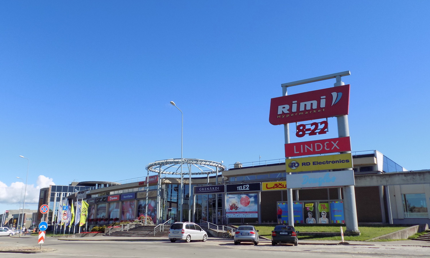 Лиепая, Kārļa Zāles laukums, 8