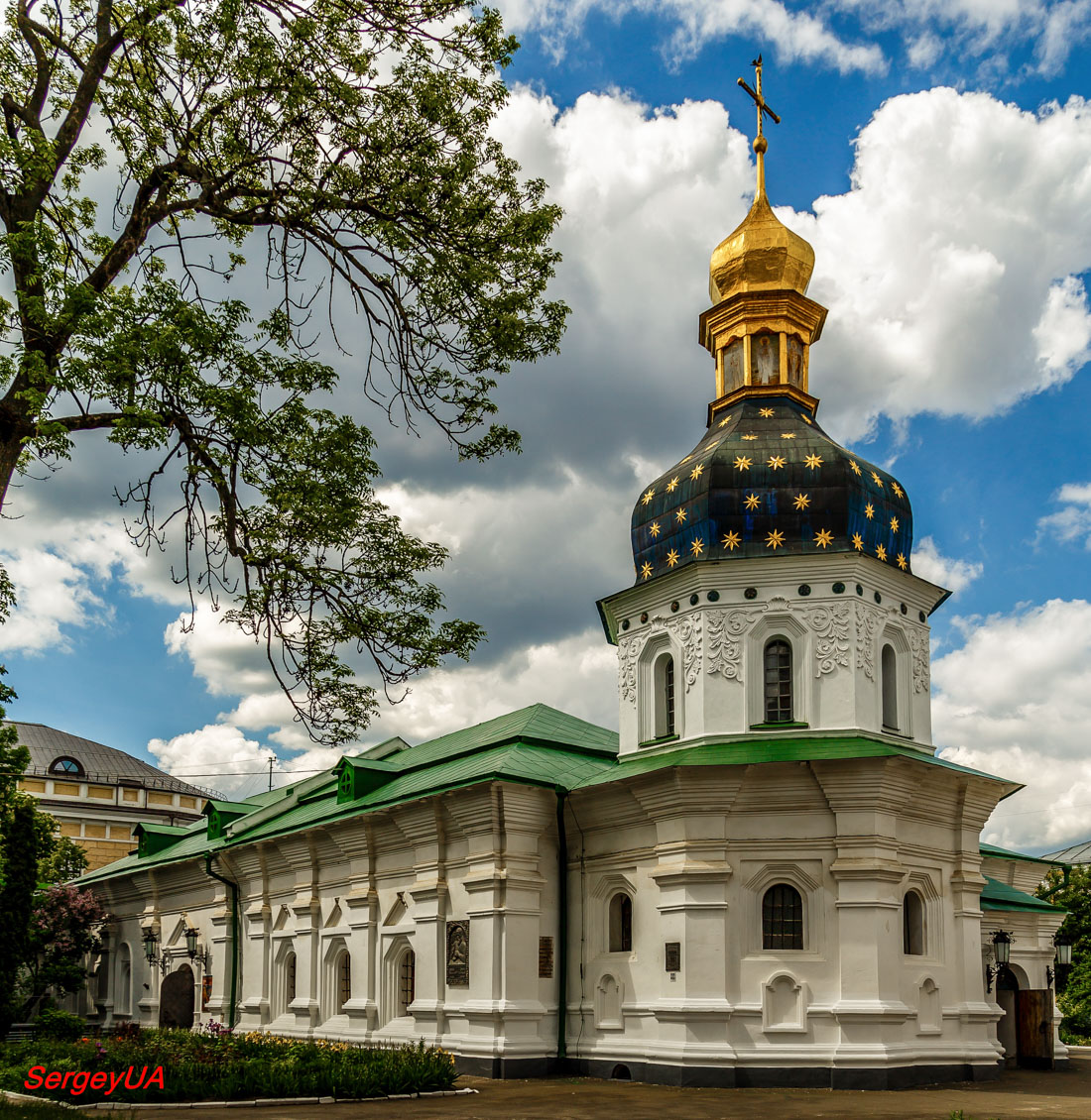 Киев, Лаврская улица, 9 корп. 25