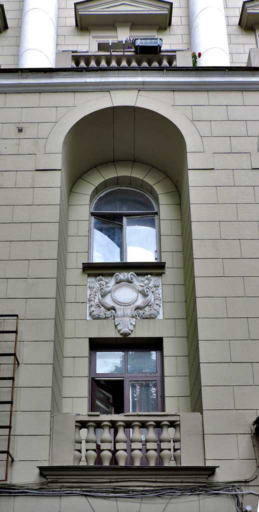 Харьков, Сумская улица, 17 / Рымарская улица, 22