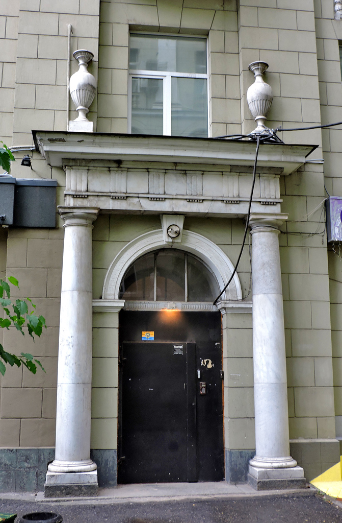 Харьков, Сумская улица, 17 / Рымарская улица, 22