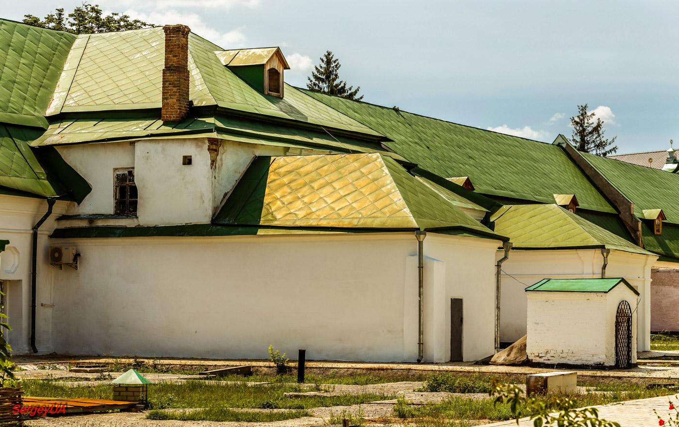 Киев, Лаврская улица, 9 корп. 4