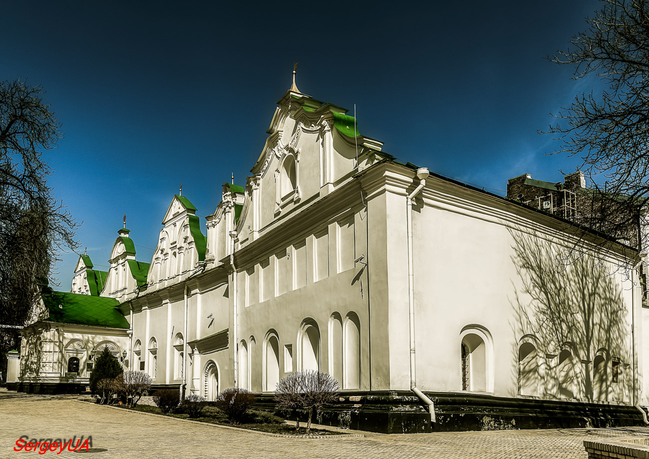 Київ, Лаврская улица, 9 корп. 12