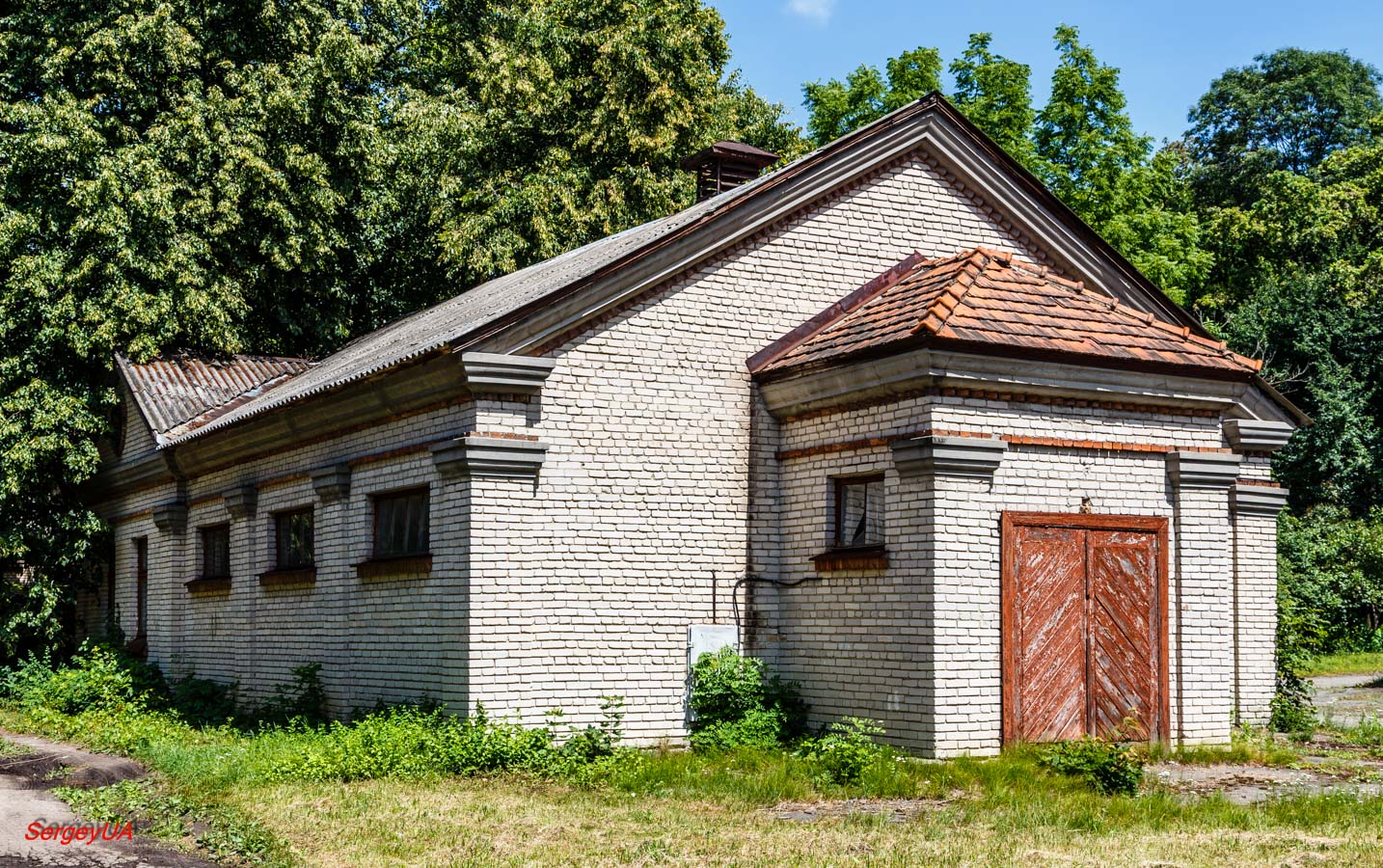 Киев, Проспект Академика Глушкова, 1 корп. 166