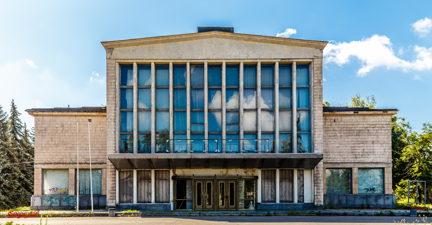 Київ, Проспект Академика Глушкова, 1 корп. 17