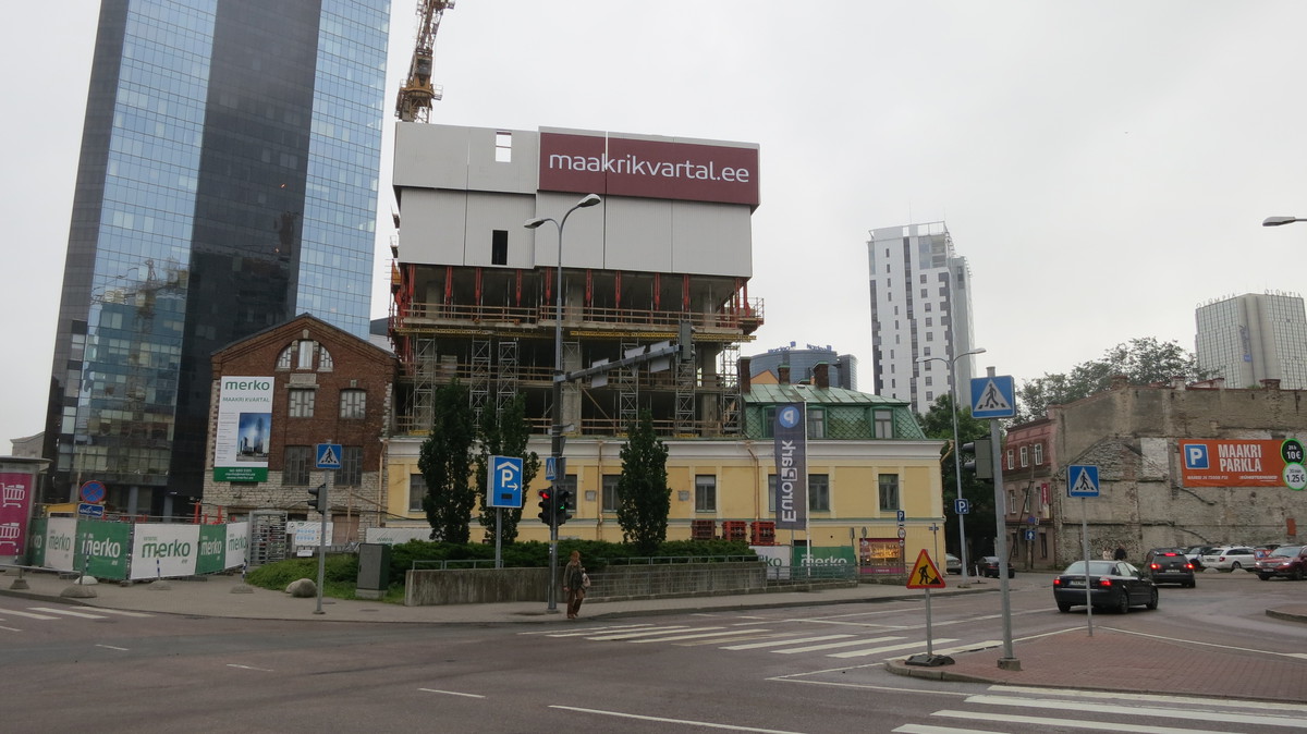 Таллин, Maakri, 19/1; Maakri, 19/21