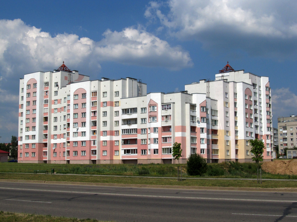 Слоним, Тополевая улица, 43 корп. 1