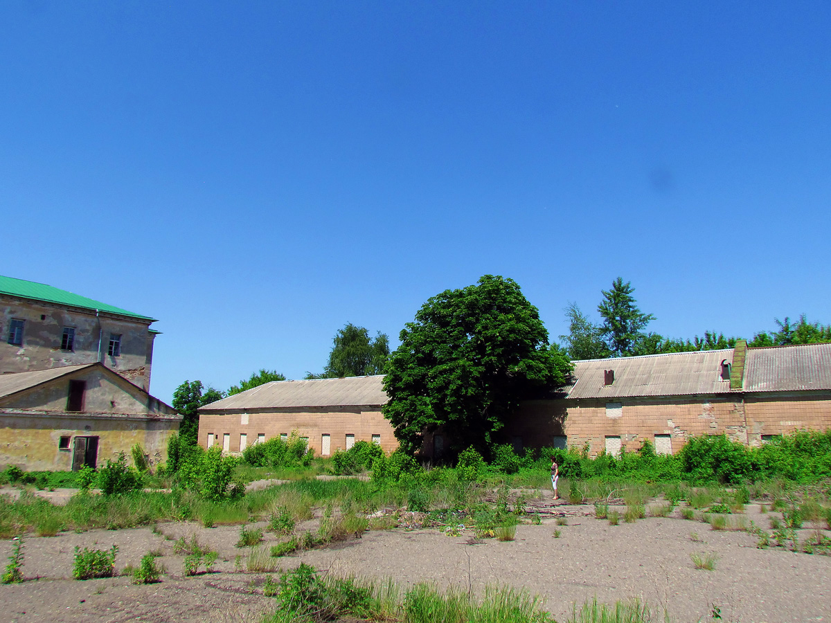 Чугуев, Соборная площадь, 2
