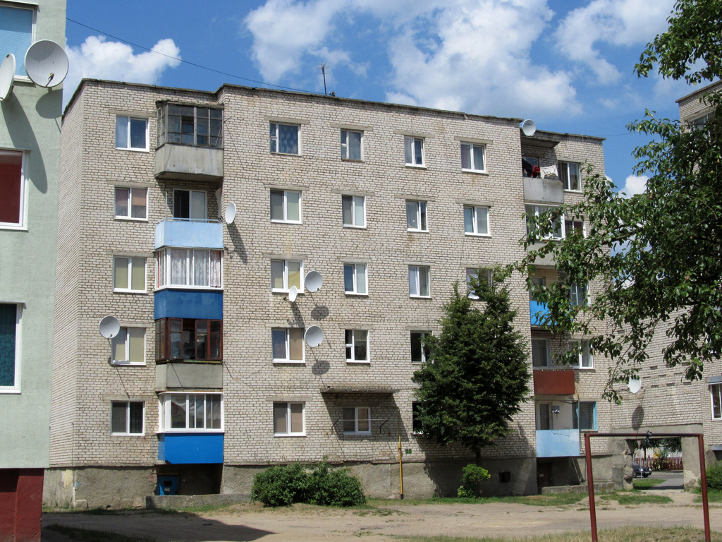 Мосты, Улица Ленина, 18