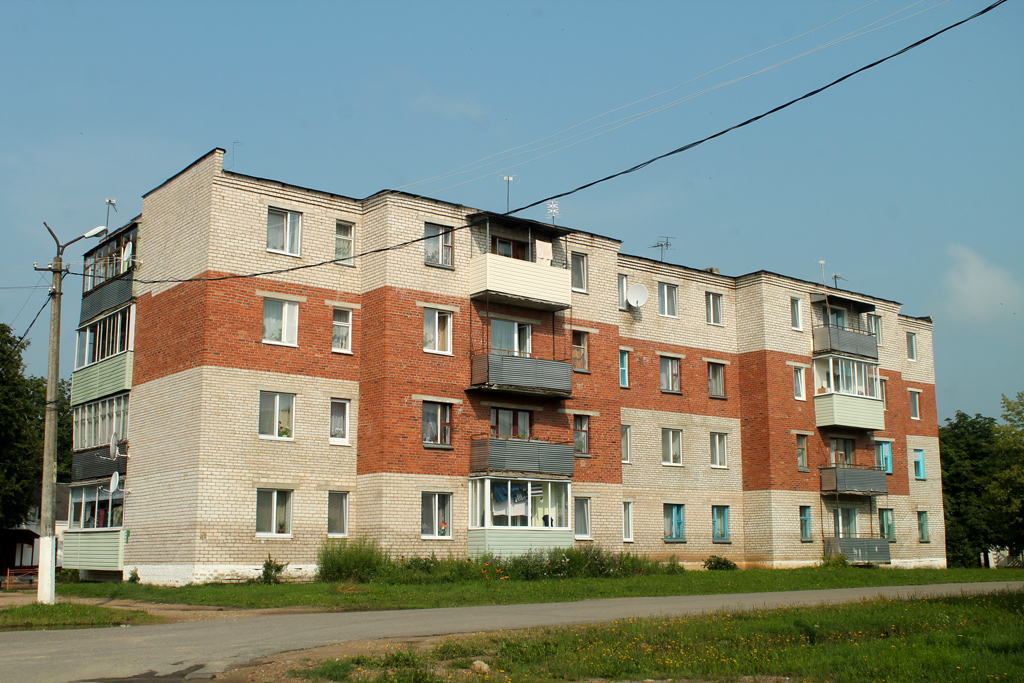 Чашники, Стадионная улица, 3