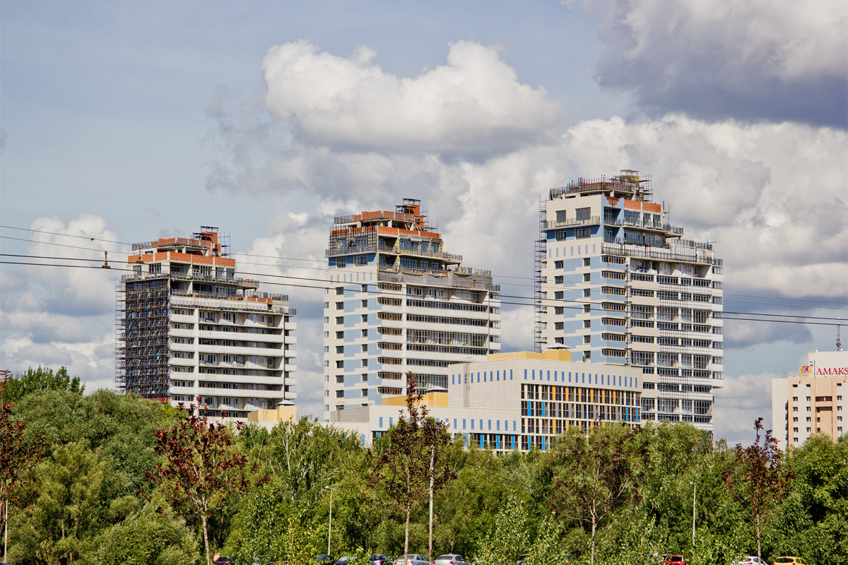 Казань, Комсомольская улица, 1 корп. 1; Комсомольская улица, 1 корп. 2; Комсомольская улица, 1 корп. 3