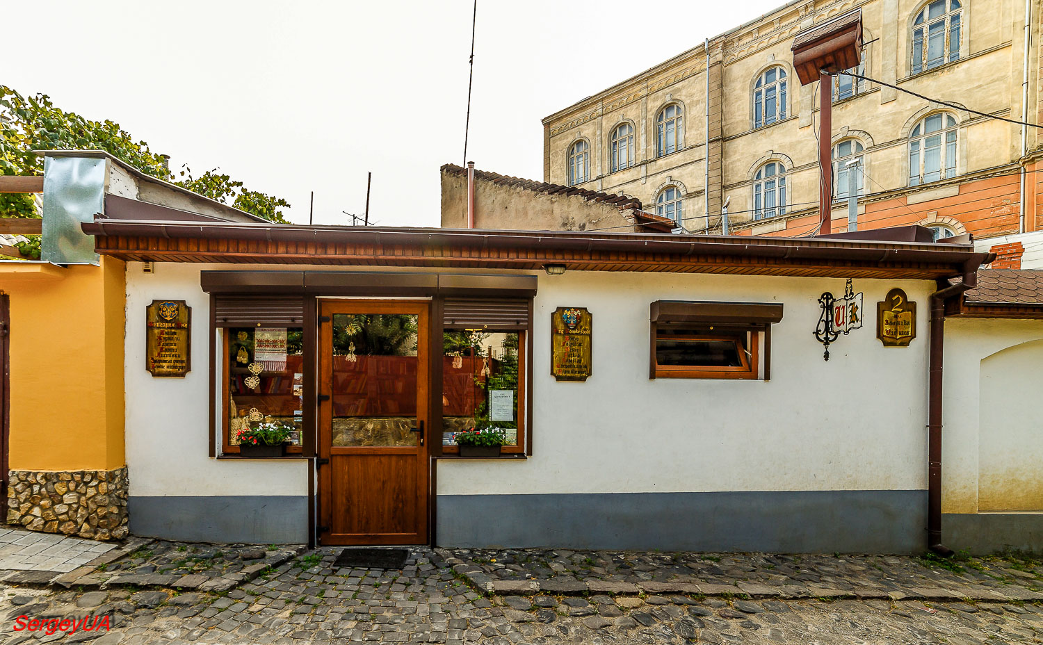 Uzgorod, Замковая улица, 2