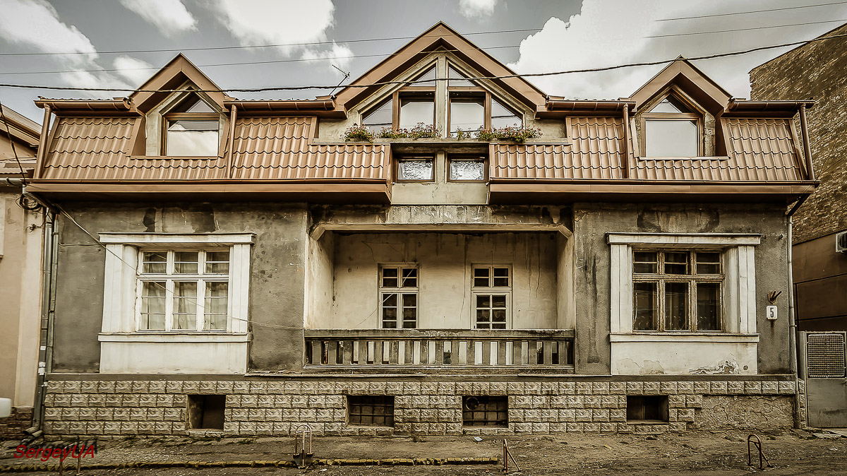 Uzgorod, Улица Лучкая, 5