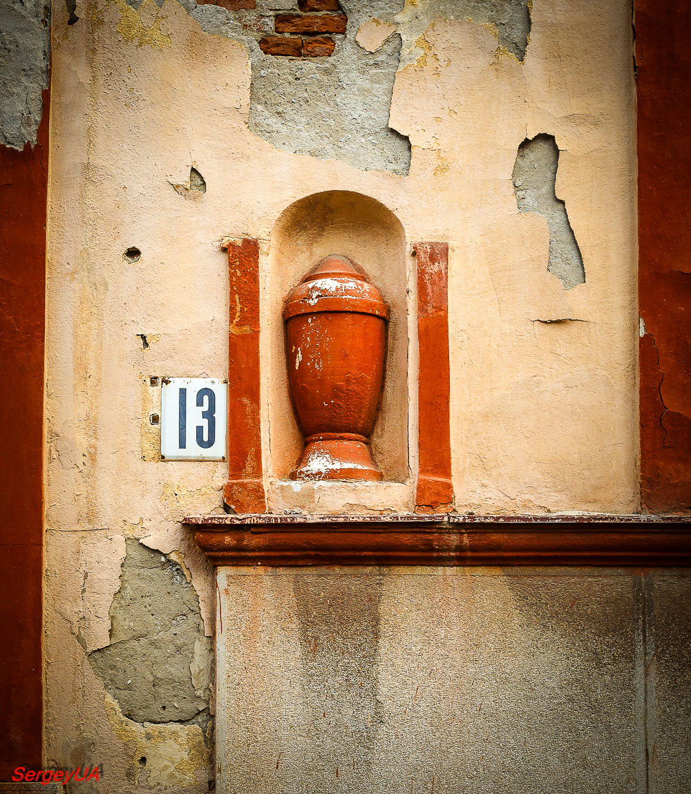 Ужгород, Улица Лучкая, 13