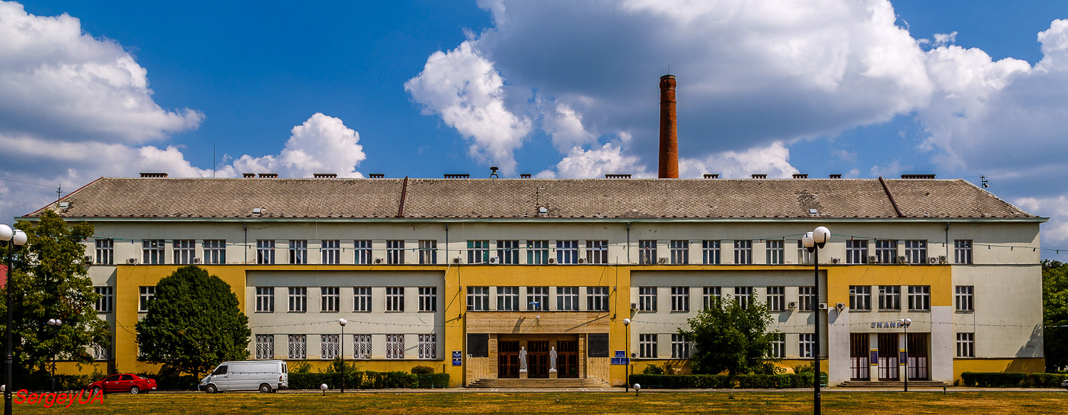 Ужгород, Народная площадь, 5