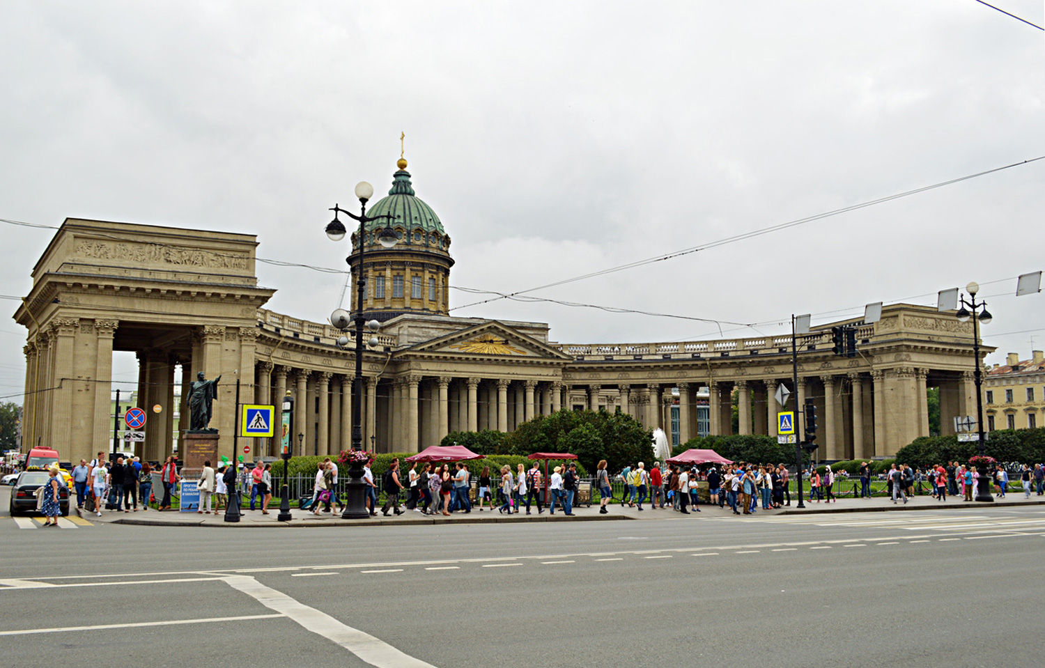 Санкт-Петербург, Казанская площадь, 2