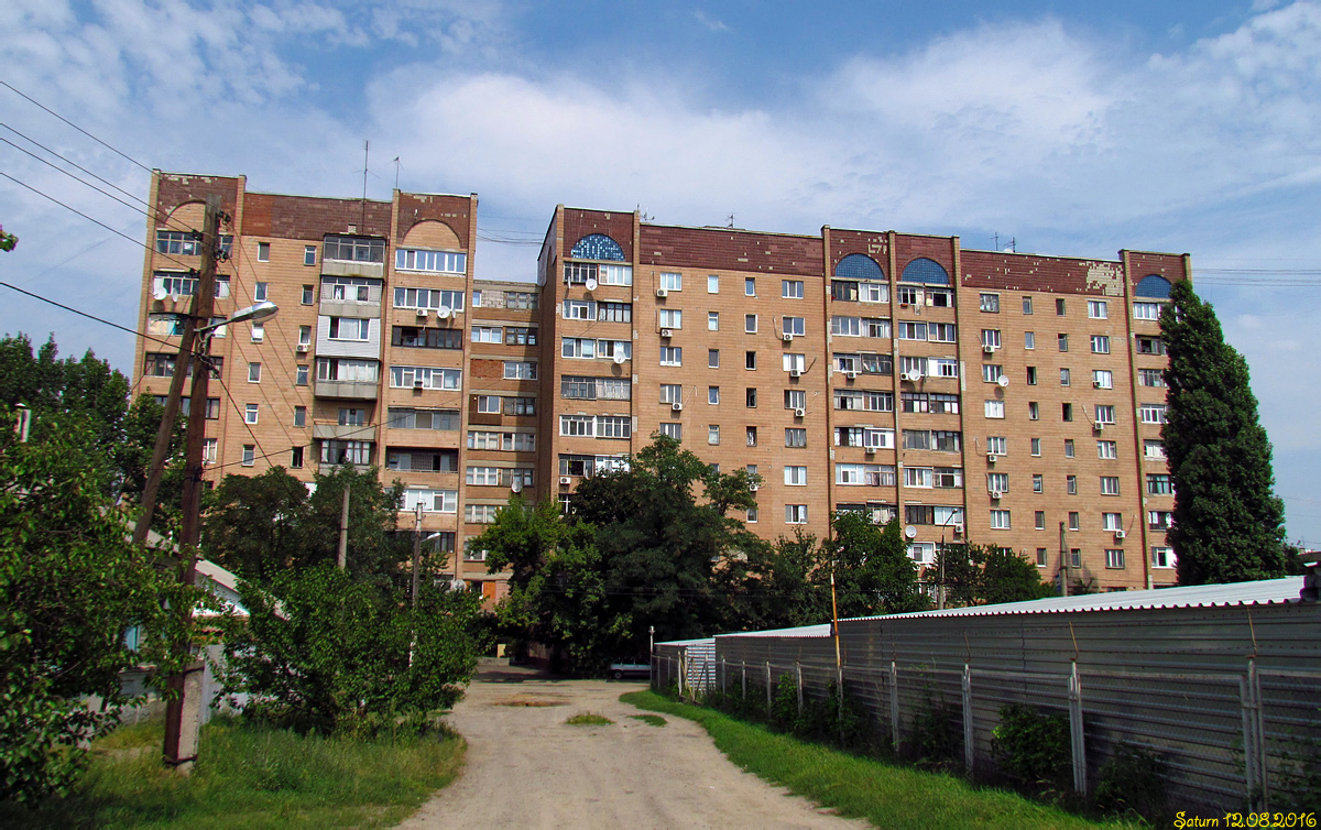 Харкiв, Улица Николая Бажана, 10