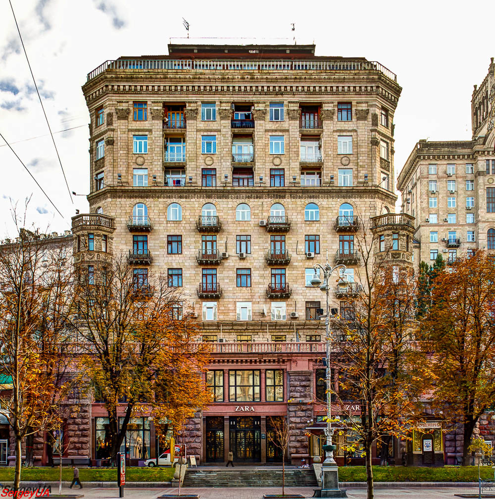 Киев, Улица Крещатик, 23