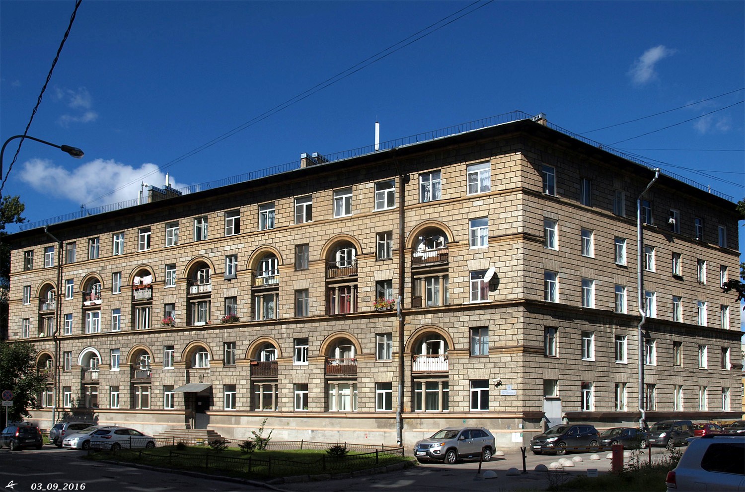 Peterburi, Проспект Пархоменко, 8