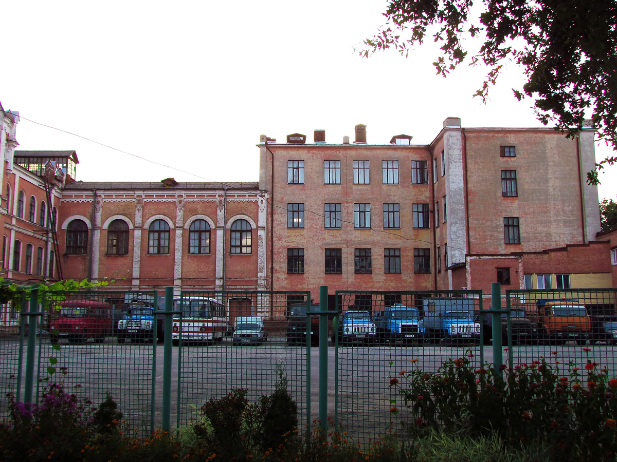 Харьков, Проспект Героев Харькова, 45; Проспект Героев Харькова, 45