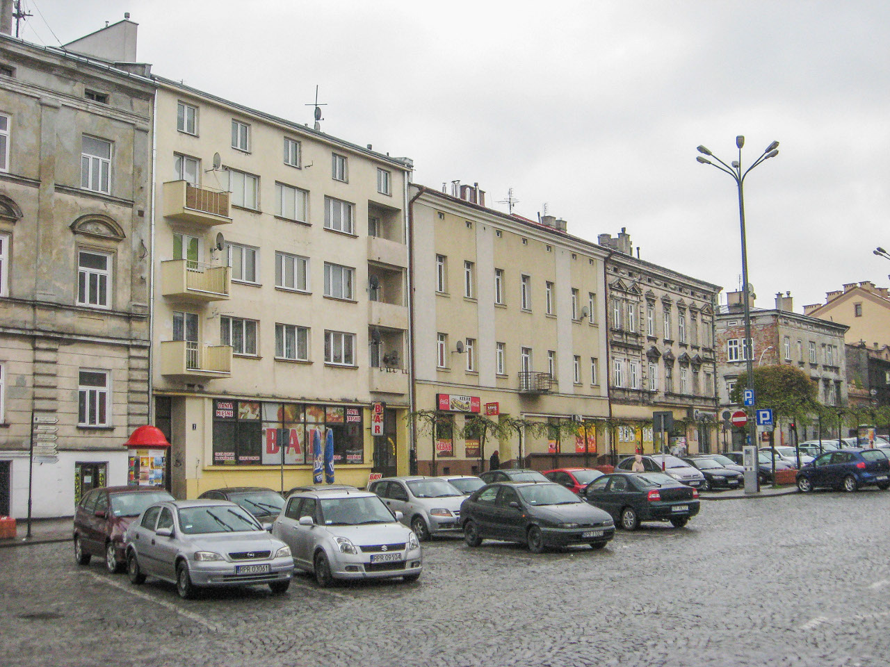 Пшемысль, Plac Legionów, 7; Plac Legionów, 8; Ulica Adama Mickiewicza, 7