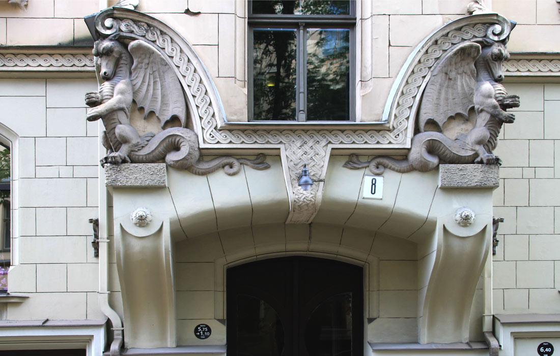 Рига, Antonijas iela, 8