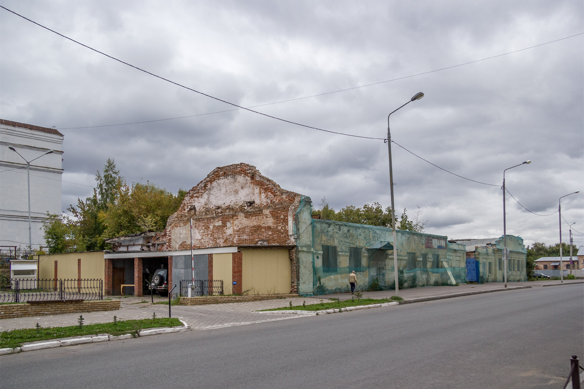 Казань, Улица Сары Садыковой, 51; Улица Сары Садыковой, 51А