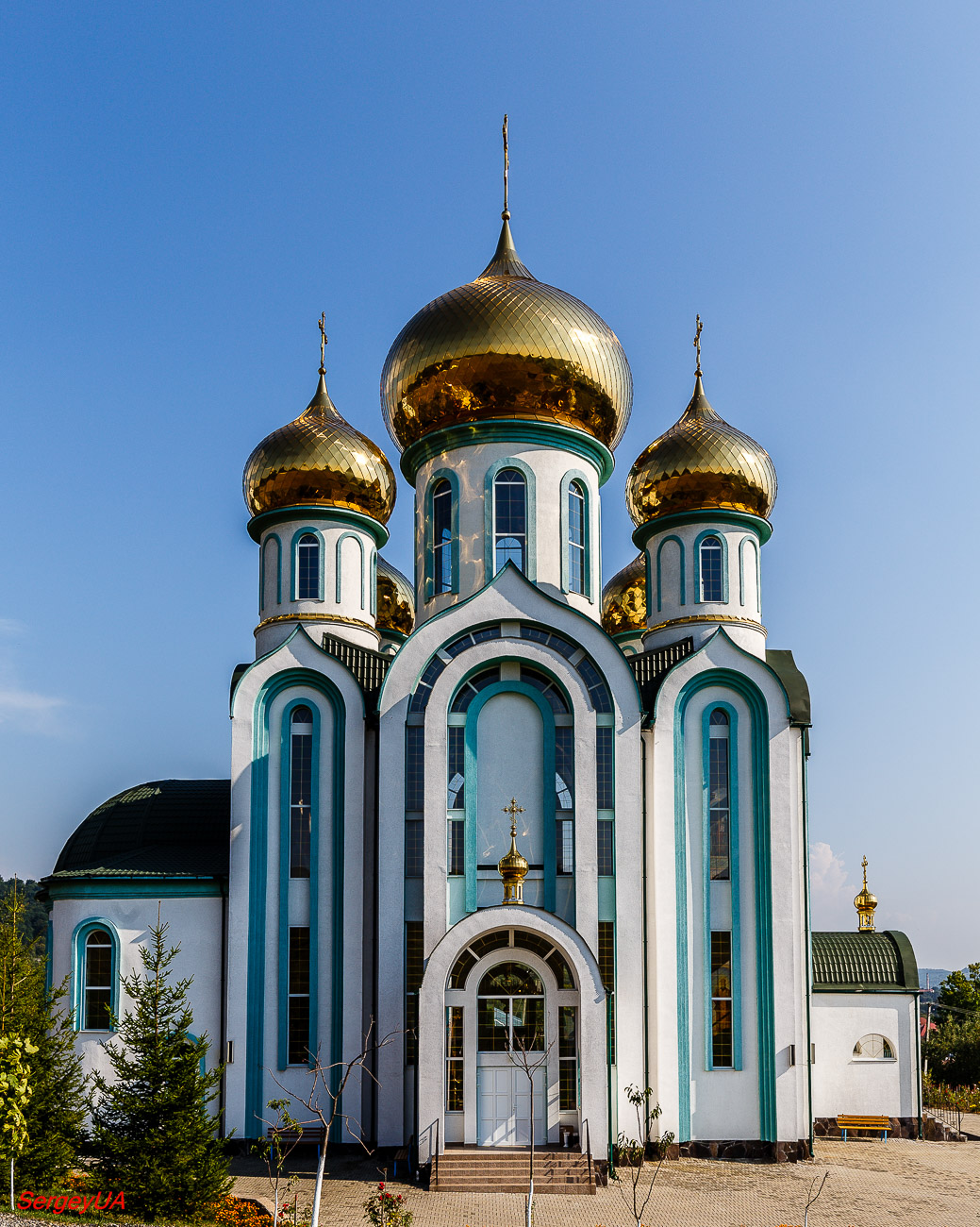 Мукачевский район, прочие н.п., С. Лавки, Монастырская улица, 1