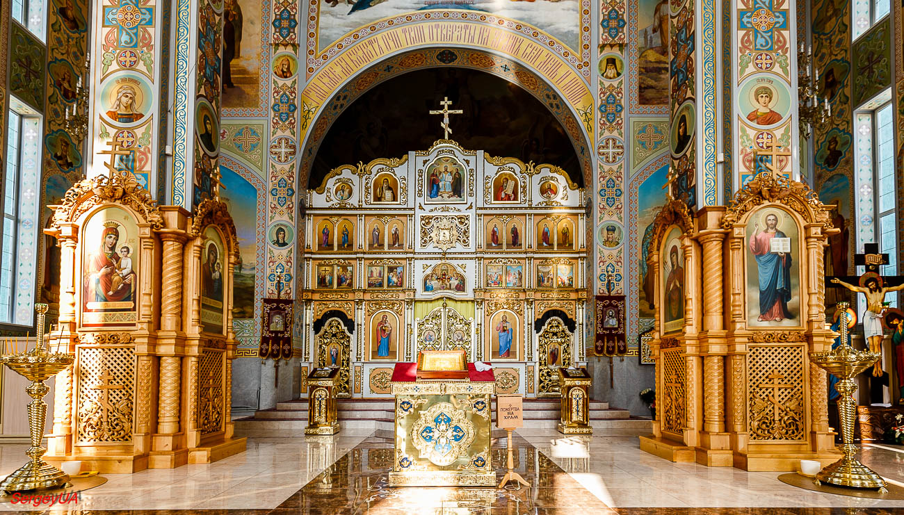 Мукачевский район, прочие н.п., С. Лавки, Монастырская улица, 1