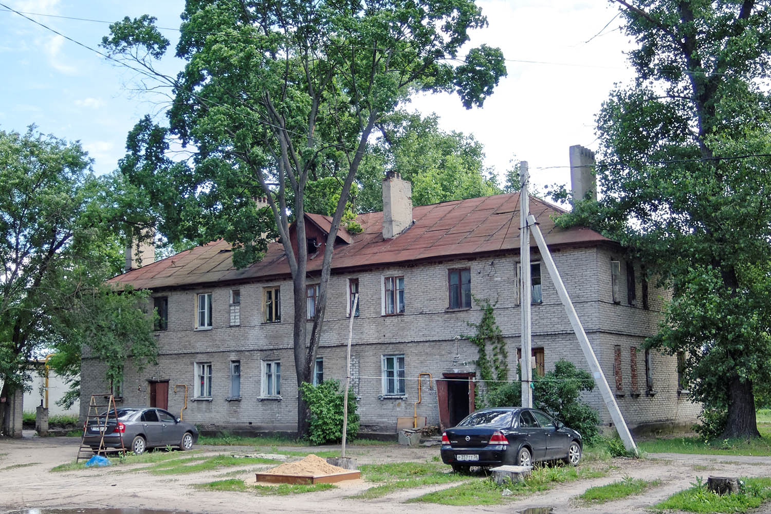 Воронеж, Ленинградская улица, 84