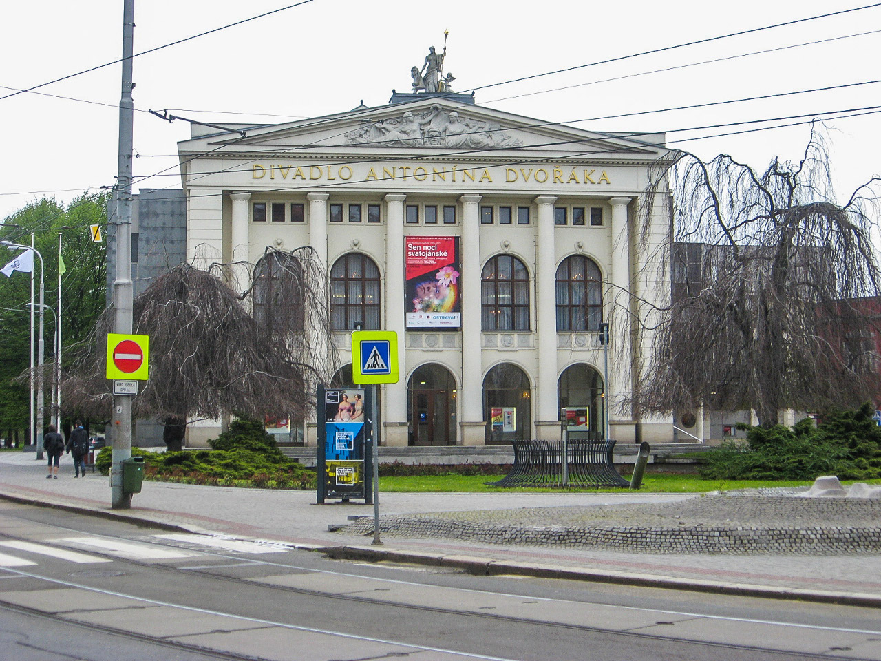 Острава, Smetanovo náměstí, 8a