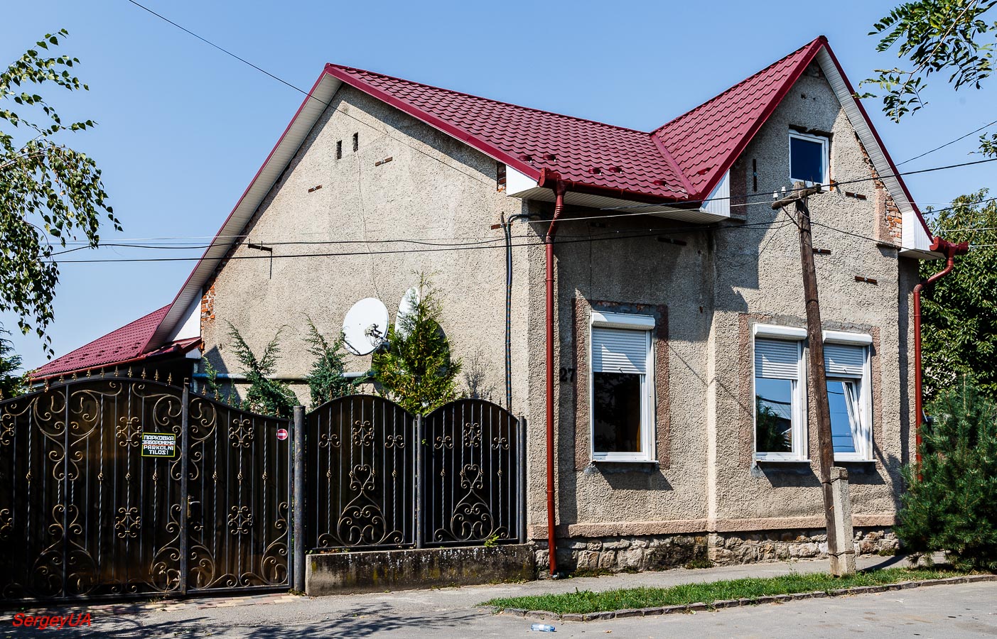 Берегово, Улица Рожошкерт, 27
