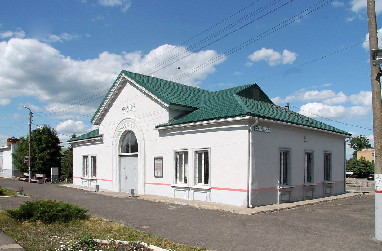 Краснозоренский район, прочие н. п., пос. Красная Заря, Привокзальная улица, 7