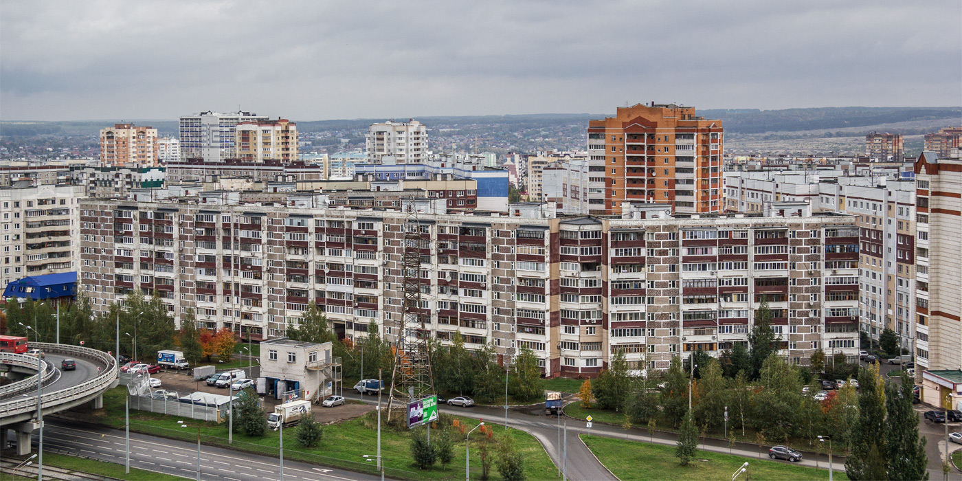 Казань, Проспект Победы, 124; Проспект Победы, 122