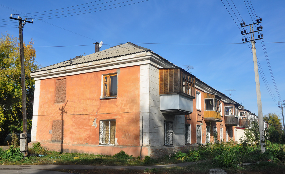 Омск, Улица Гризодубовой, 8