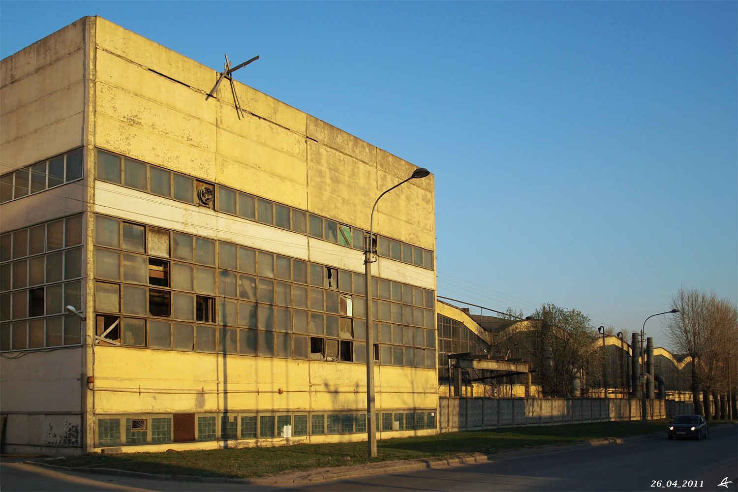 Санкт-Петербург, Шоссе Революции, 84 лит. ж