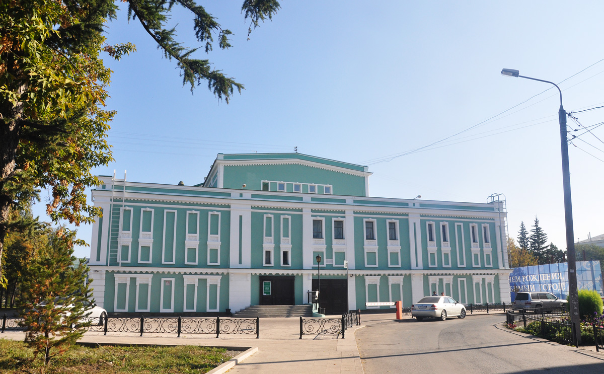 Омск, Улица Ленина, 8А